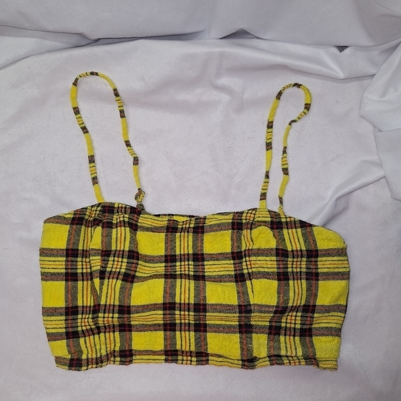 Wild fable plaid two piece plaid short set top is a medium bottoms are a large - Picture 7 of 10